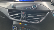 Ford Focus 1.0 EcoBoost 125 Titanium 5dr Petrol Hatchback